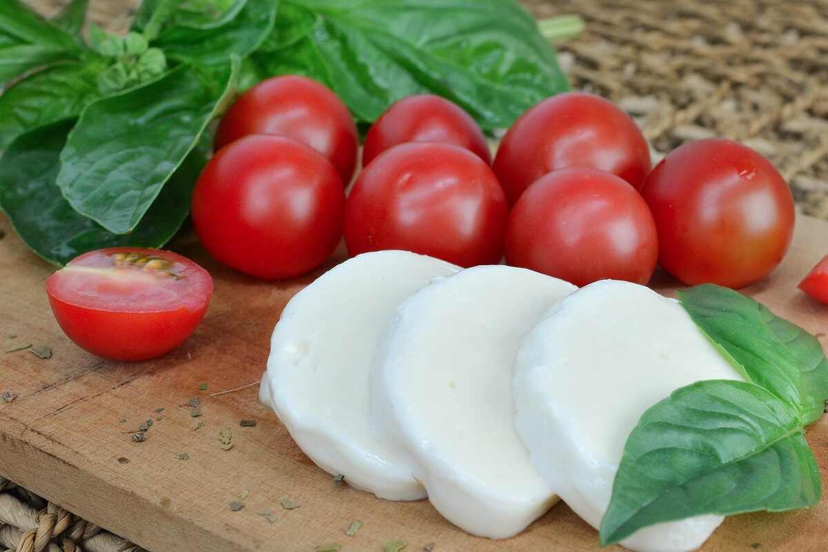 mozzarella e pomodori